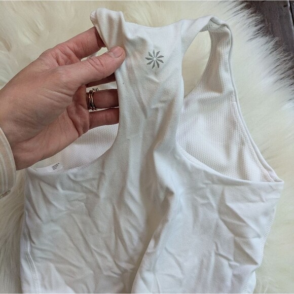 Athleta Girl Long Distance White Fitted Crop Tank Top Bra Bralette M Medium 8-10 - Picture 6 of 6